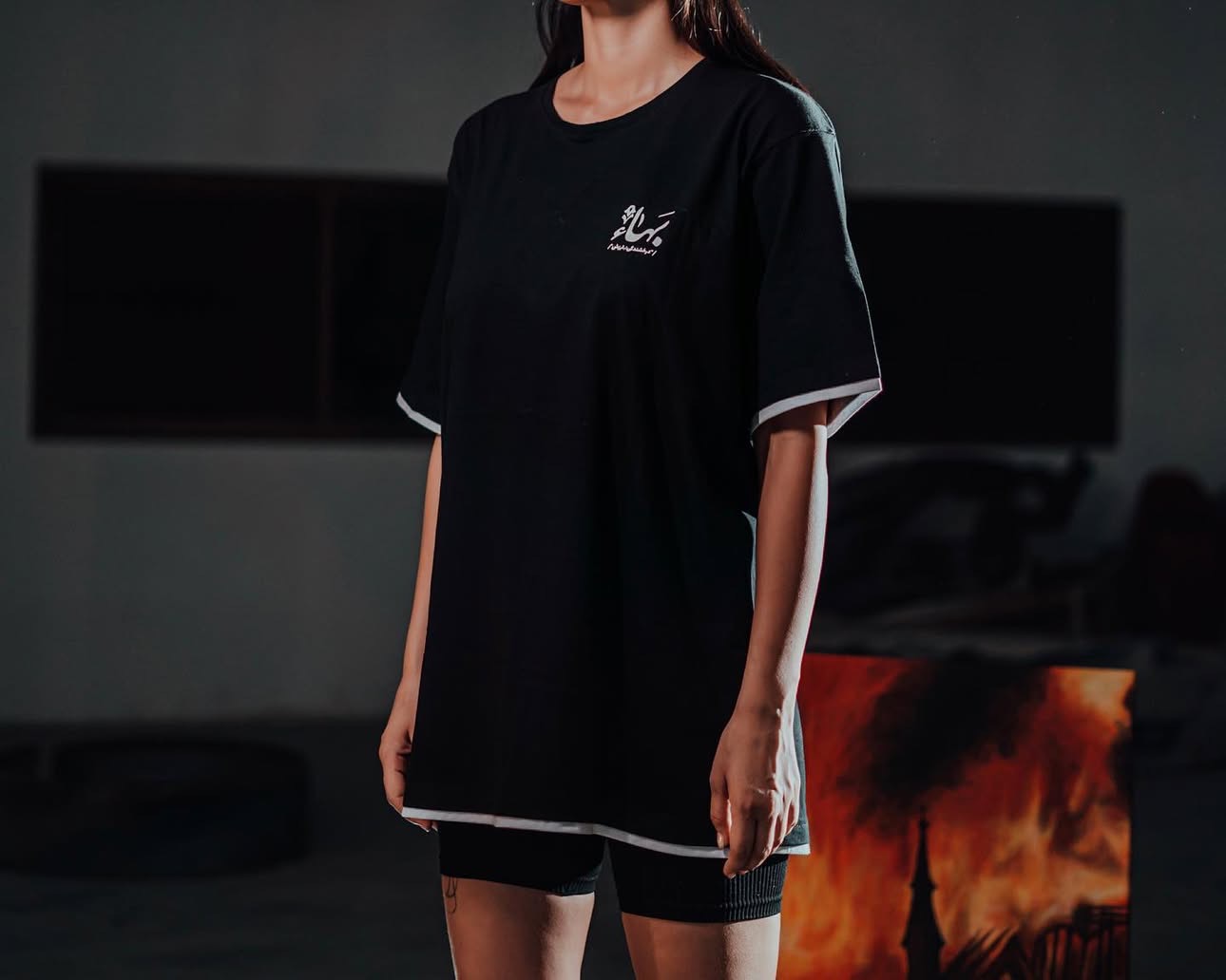 تیشرت مشکی بَهاٰءٌ